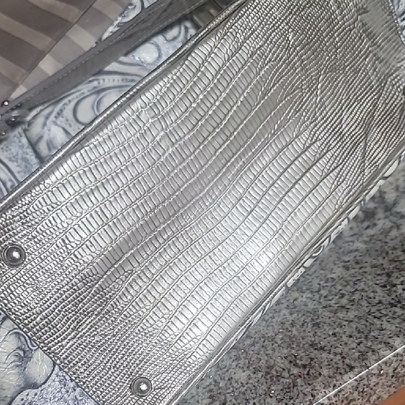 BRAHMIN Delano Embossed Handbag - Picture 4 of 6